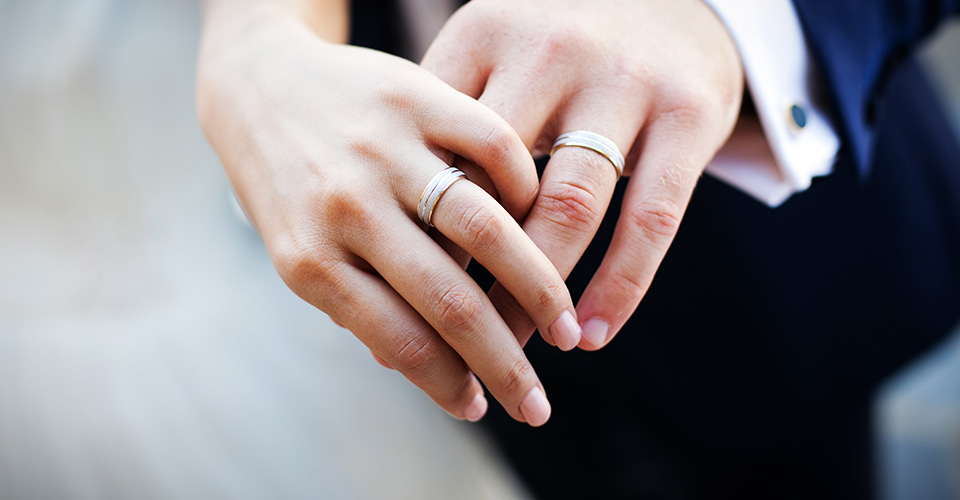 Rings and jewellery